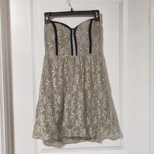 Strapless lace & crochet dress